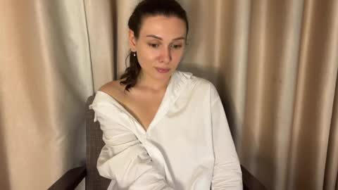 Snapshot of ameliahenderson chatting on 05.02.26 Ameli online show from 05.02.26