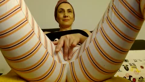 AME  or  Amelia online show from 10.05.25