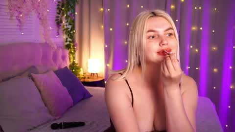 Snapshot of ameliawells chatting on 06.02.26 Amelia online show from 06.02.26