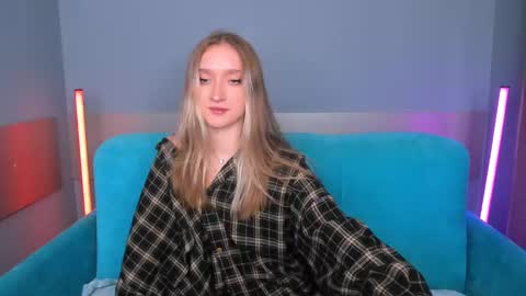 Snapshot of ameliawise chatting on 01.18.25 ameliawise online show from 01.18.25