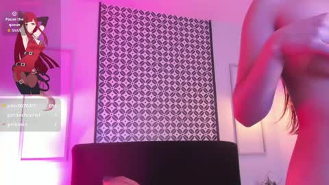 Snapshot of amelie_furtado chatting on 05.16.26 amelie online show from 05.16.26
