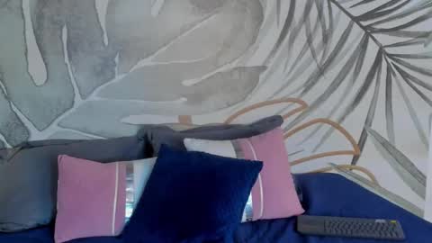 Snapshot of amelie_noir chatting on 10.14.25 Amelie online show from 10.14.25