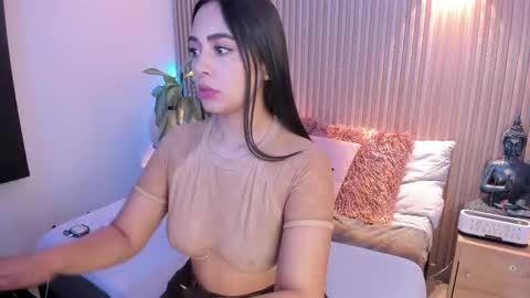 Amelie online show from 09.23.25