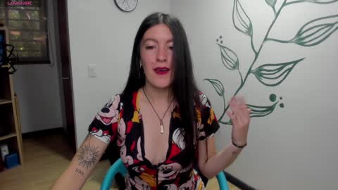 Snapshot of ameliegray chatting on 12.13.24 A M E L I E online show from 12.13.24
