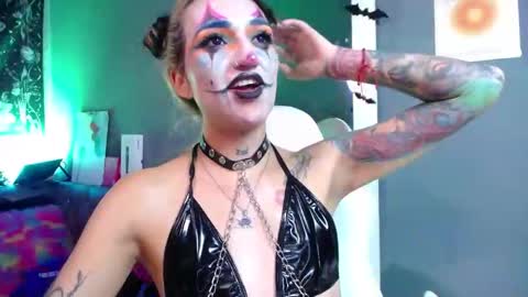 AMELIEROUS .. see you tomorrow  kisses online show from 04.11.26