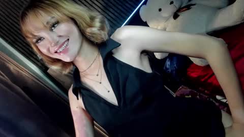 amelinckx online show from 01.04.25