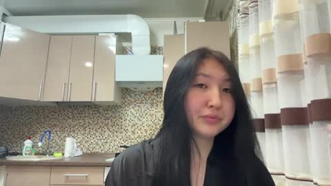 Snapshot of ameliya_kim chatting on 04.08.26 Ameliya online show from 04.08.26