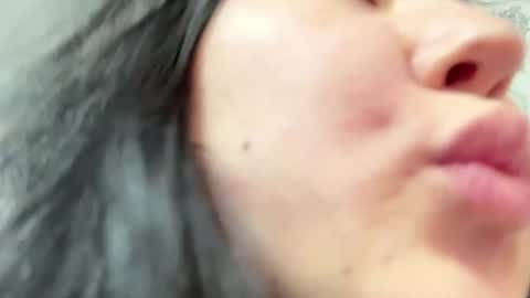 Snapshot of ameliya_kim chatting on 04.19.26 Ameliya online show from 04.19.26
