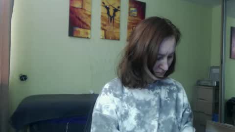 Snapshot of amelly777 chatting on 02.13.25 amelly777 online show from 02.13.25