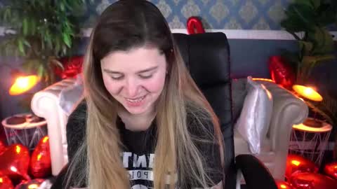 Snapshot of amellymillyy chatting on 02.14.26 amellymillyy online show from 02.14.26