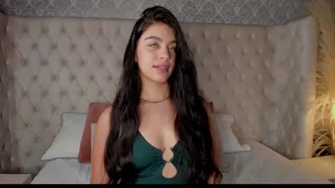 Snapshot of amelrose chatting on 06.11.26 ONLYFANS amel rose22 online show from 06.11.26