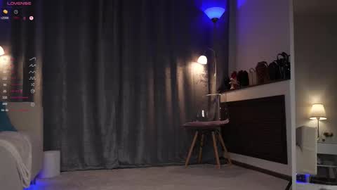 Amy  online show from 09.15.25