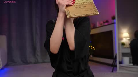 Amy  online show from 12.15.25