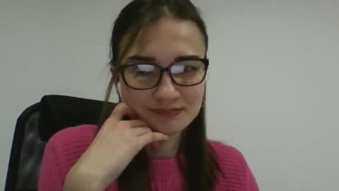 Julia  online show from 02.18.25