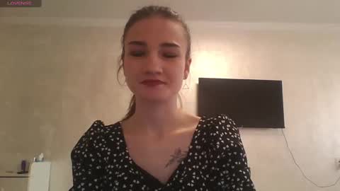 Julia  online show from 03.07.25
