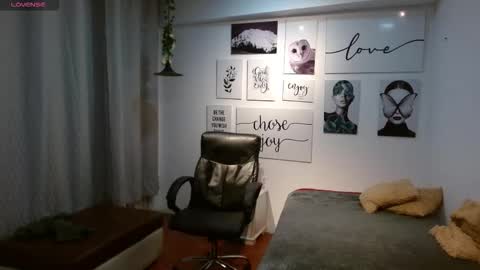 amethystshadow online show from 11.30.25