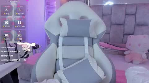      online show from 03.08.25