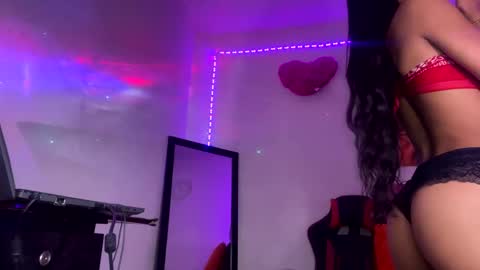 Snapshot of amgeline chatting on 02.08.25 amgeline online show from 02.08.25