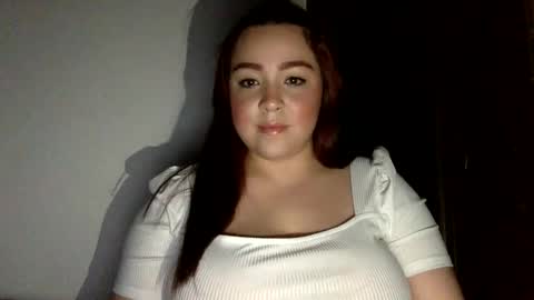 Snapshot of ami_rosee chatting on 02.10.26 ami_rosee online show from 02.10.26