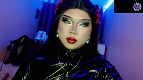Snapshot of amiadoll chatting on 06.21.26 Queen Mireska online show from 06.21.26