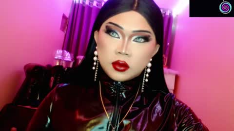 Snapshot of amiadoll chatting on 07.02.26 Queen Mireska online show from 07.02.26