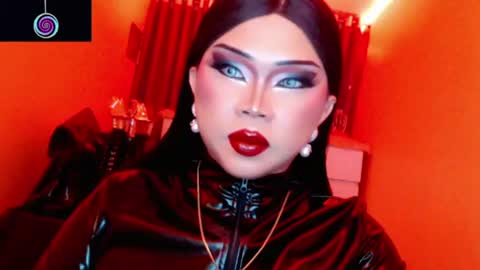 Snapshot of amiadoll chatting on 07.07.26 Queen Mireska online show from 07.07.26