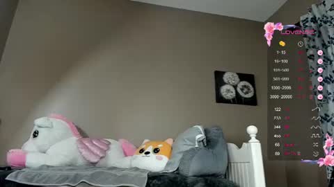 Snapshot of amialovesall19 chatting on 06.26.26 Amia online show from 06.26.26