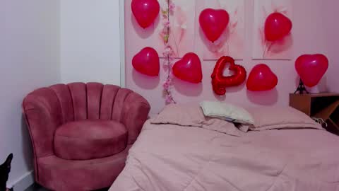 AmiiClark  online show from 02.14.26