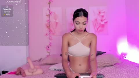 Snapshot of amiiclark chatting on 06.27.26 AmiiClark online show from 06.27.26