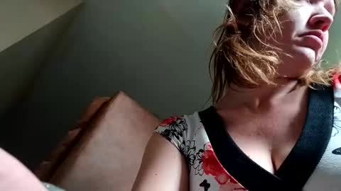 Snapshot of amileadivinestar0987 chatting on 12.25.24 amileadivinestar0987 online show from 12.25.24