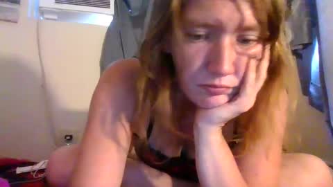 Snapshot of amileamariestar chatting on 09.25.25 amileamariestar online show from 09.25.25