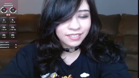 Snapshot of amilustxx chatting on 06.17.26 amilust online show from 06.17.26