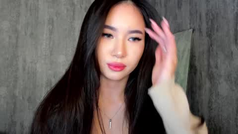 Amina online show from 12.07.24