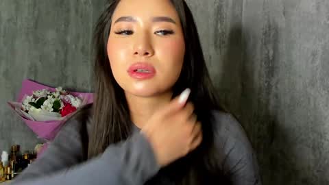 Amina online show from 12.31.24