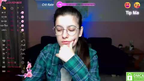 Amina online show from 02.04.25