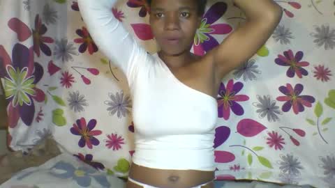 aminah01 online show from 04.05.26