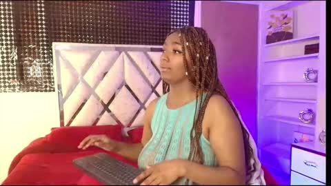 Amira online show from 03.20.26