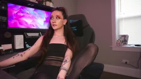   Am-er-in online show from 04.10.26