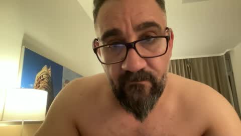 Snapshot of amirsds3298129 chatting on 04.20.26 amirsds3298129 online show from 04.20.26