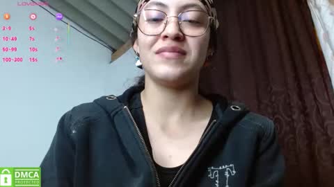 Snapshot of amitlu_ chatting on 05.18.26 amitlu_ online show from 05.18.26