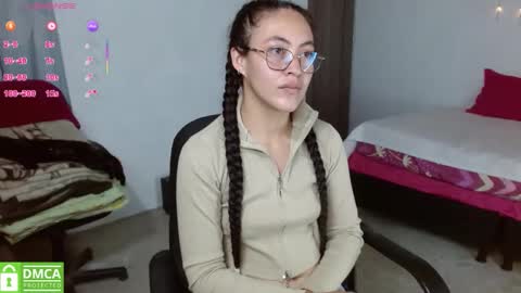 Snapshot of amitlu_ chatting on 05.23.26 amitlu_ online show from 05.23.26