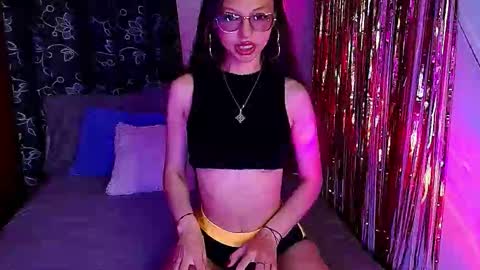 Ammelie online show from 10.23.25