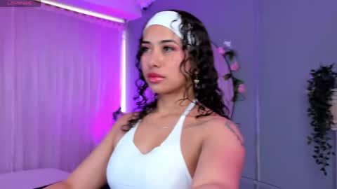 Snapshot of ammy_nova chatting on 04.18.26 Ammy Nova online show from 04.18.26