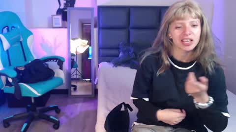 Amnesia online show from 11.11.25