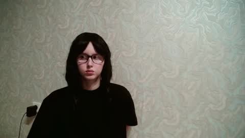 Amomira online show from 12.13.24