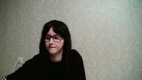 Amomira online show from 12.26.24