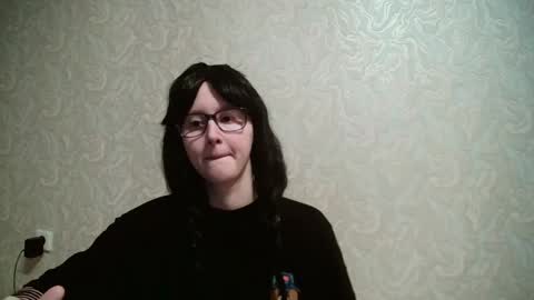 Amomira online show from 02.20.25