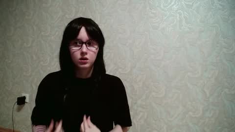 Amomira online show from 11.04.25