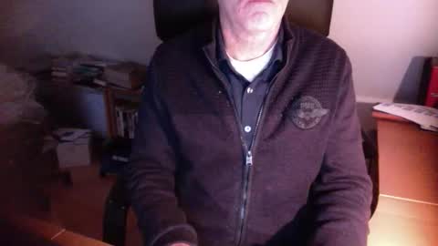 Amor2200 online show from 01.01.25