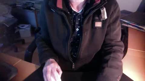 Amor2200 online show from 01.22.25